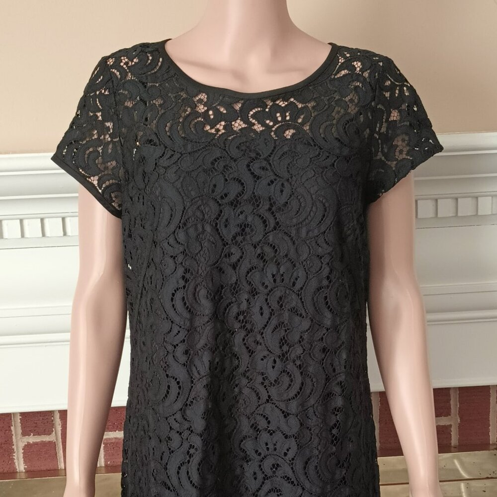 Black Lace Overlay Shift Dress 10 Ann Taylor Cap Sleeve Sheer Lined Cocktail